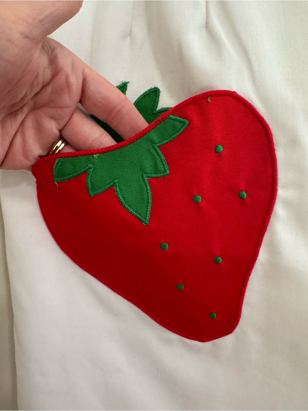 Vintage Strawberry Pocket Skirt - Picture 4 of 6
